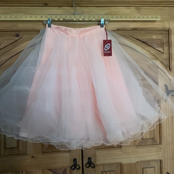 Peach Tulle Skirt - Picture 4 of 8